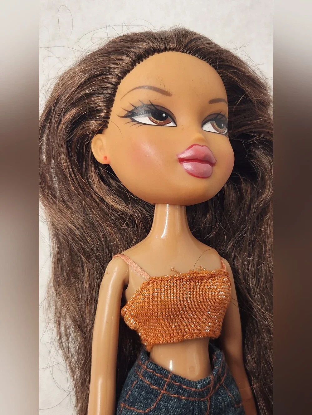 Bratz Strut It Sasha Doll Vintage 2001 MGA Flare Jeans Gold Pants Shoe Lot As Is